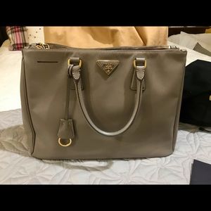 🥰SOLD.  Authentic Prada Lux Saffiano Large Bag